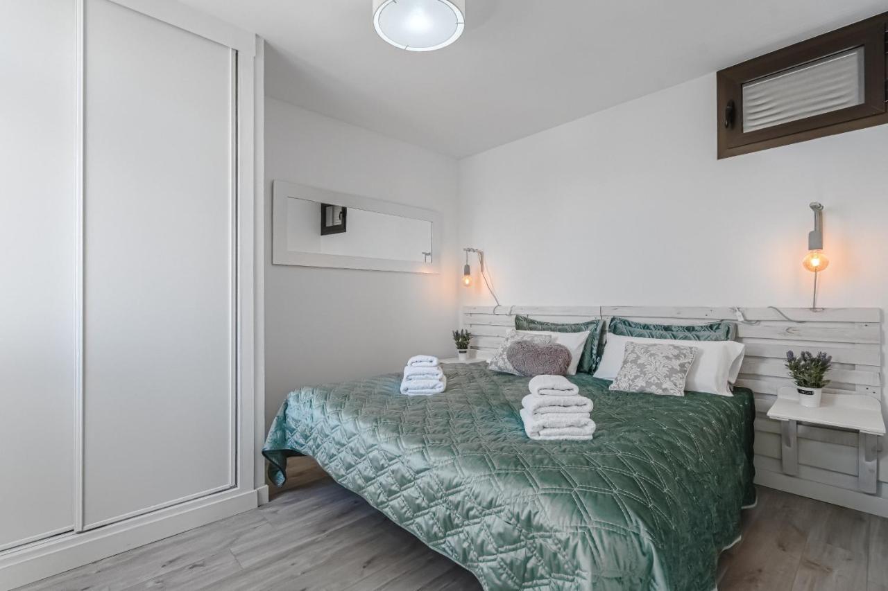 Cozy Apartments - 150 Meters From The Beach, Free Wi-Fi بلايا ذي لاس أميريكاس المظهر الخارجي الصورة